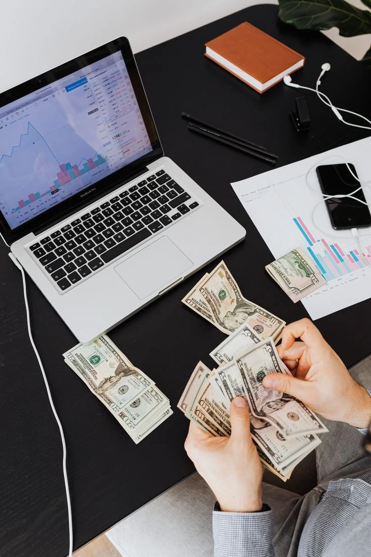 10 Best Affiliate Programs for Bloggers in 2026 — Ranked by Real Earning Potential